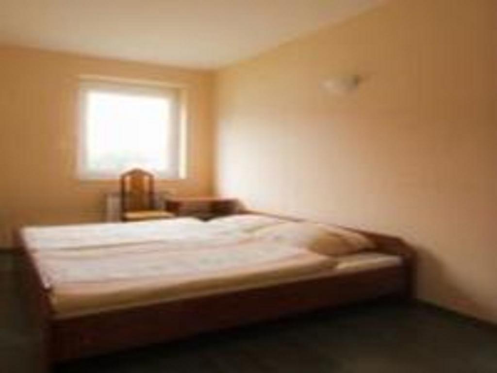 Noclegi Pod Bukowina Myczkowce Zimmer foto